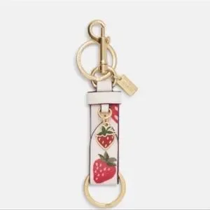 キーホルダー・キーリング Coach Strawberry Trigger Snap Bag Charm CB613 Coach] Keychain Charm Coach Strawberry Trigger Snap Bag